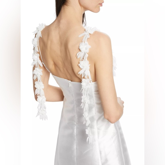 NWT ELLIATT Stevie Flower Applique Minidress White Size Small - Picture 8 of 9